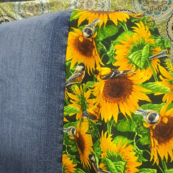 2102 Jeaniemade Size 18Short Old Navy Bell-Bottoms - Picture 3 of 4